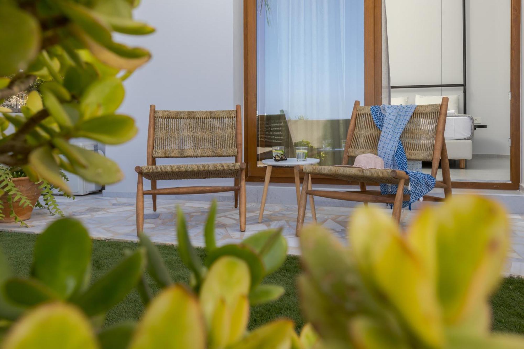 Basilico Suites Adults Only By Estia Гувес Екстериор снимка