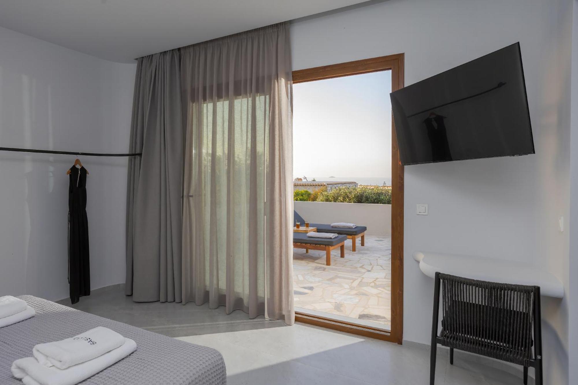 Basilico Suites Adults Only By Estia Гувес Екстериор снимка