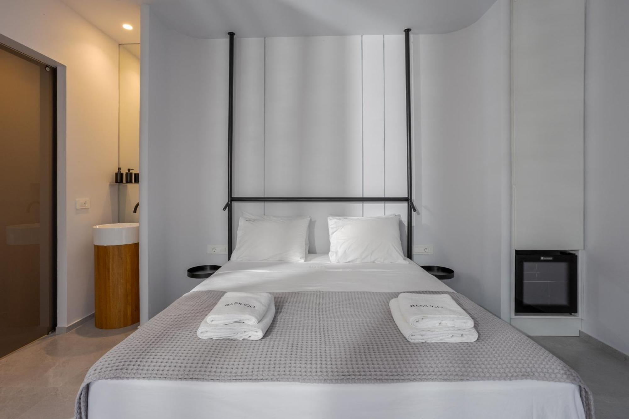 Basilico Suites Adults Only By Estia Гувес Екстериор снимка